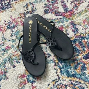 Mini miller black sandal: Tory Burch sz 7.5